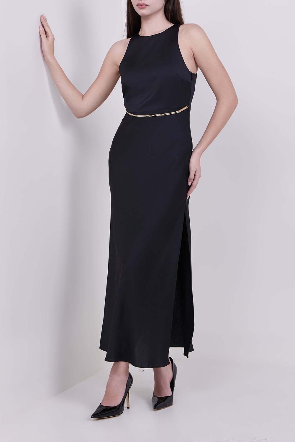 תמונת כל הלוק של שמלת מידי